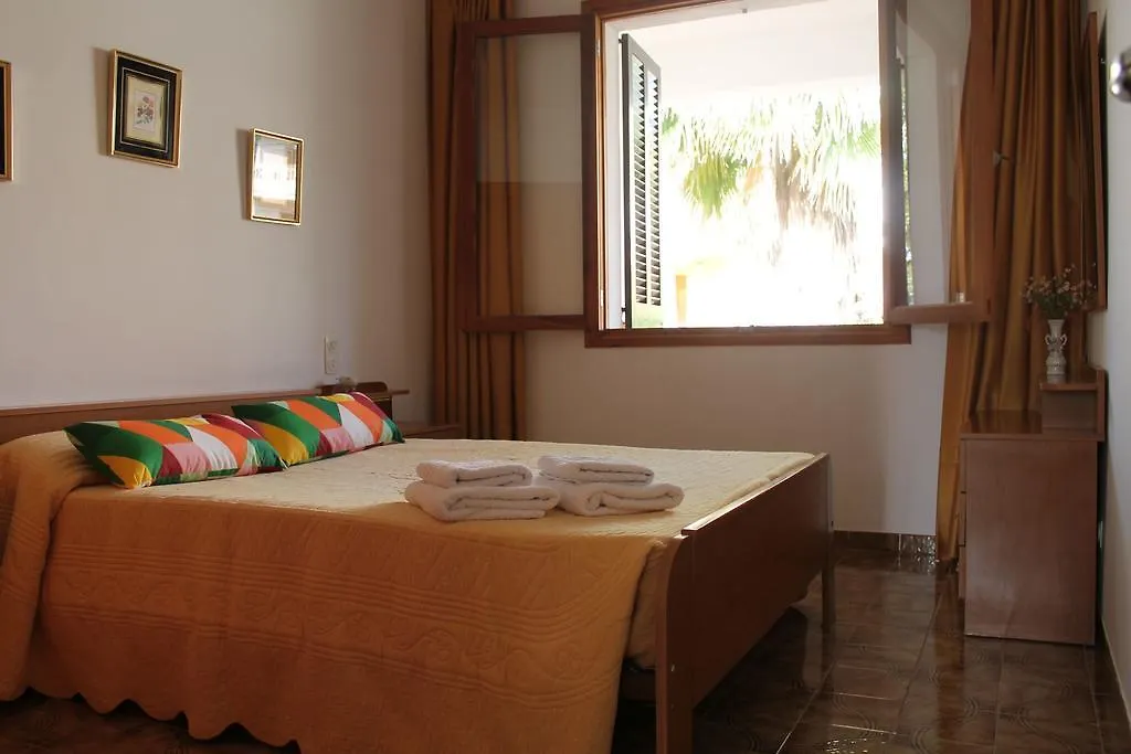 Villa Es Tamarells Blue Holiday home Can Picafort (Mallorca)